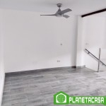 CASA EN 2 APARTAMENTOS EN E (15)